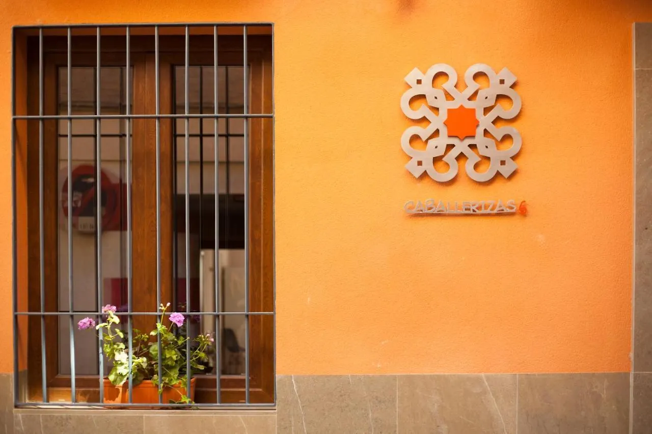 Apartamentos Caballerizas Granada Con Parking Gratuito En Pleno Centro 아파트