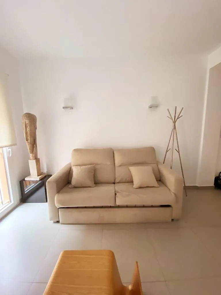 Apartamentos Caballerizas Granada Con Parking Gratuito En Pleno Centro Apartment