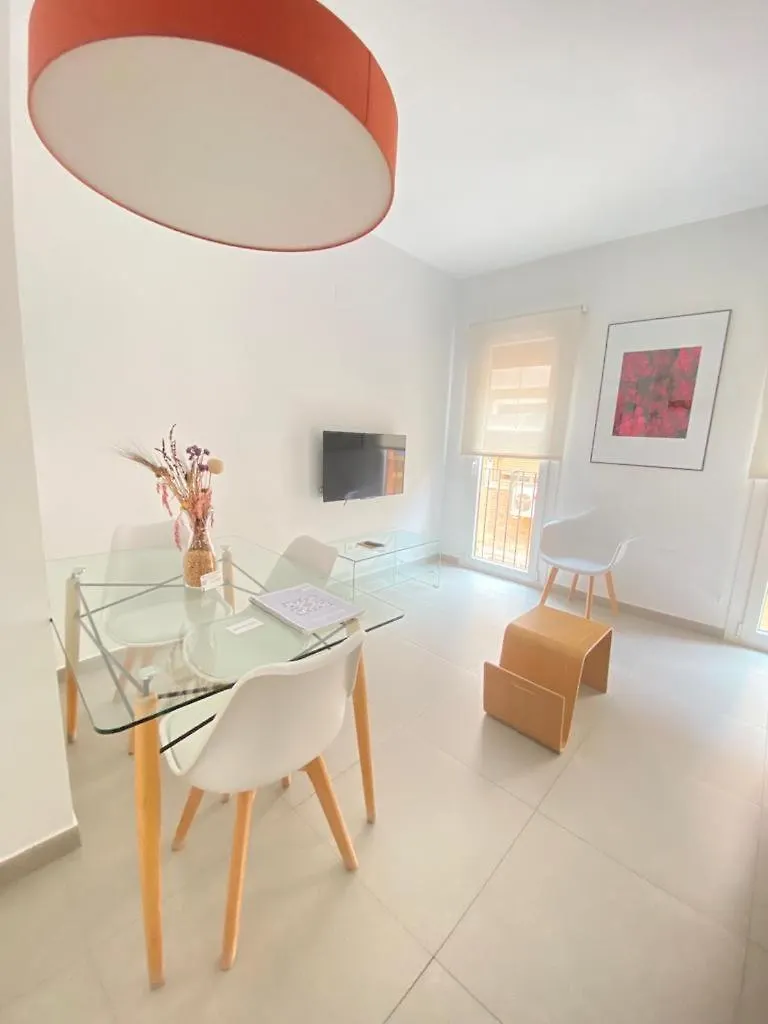 Apartamentos Caballerizas Granada Con Parking Gratuito En Pleno Centro Apartment
